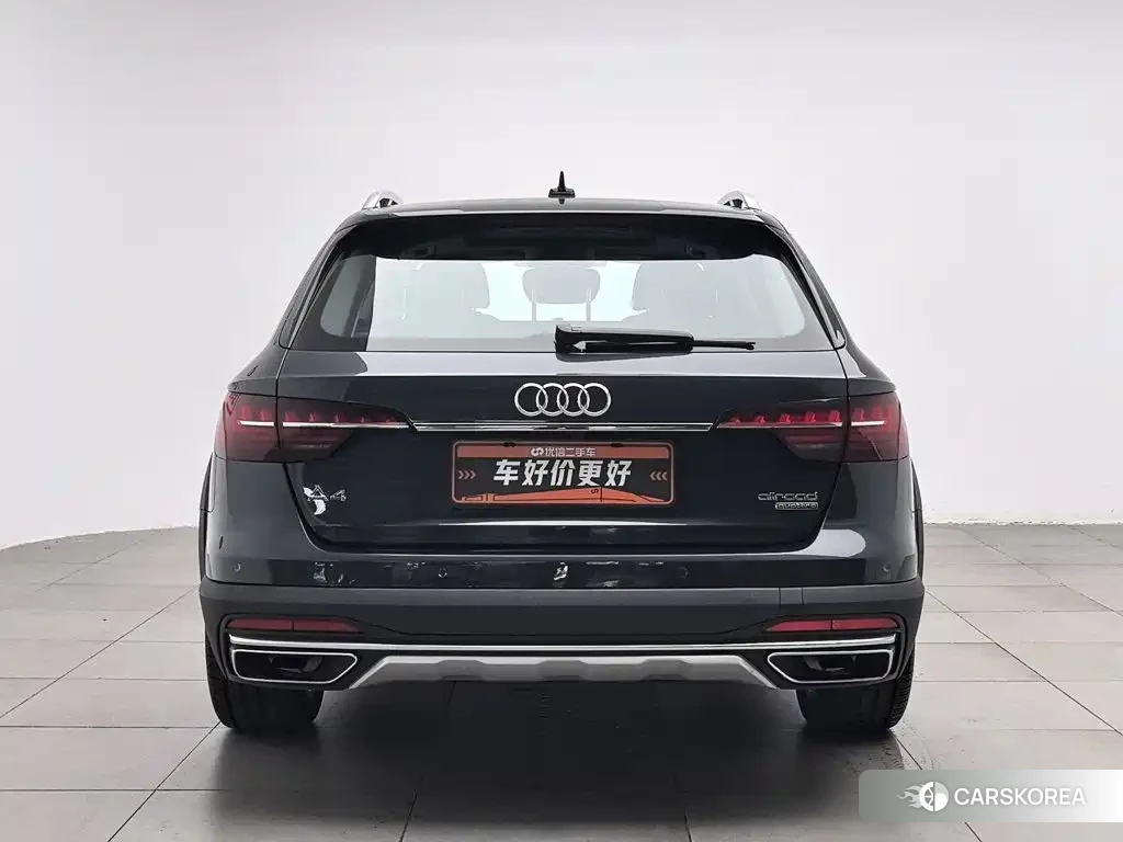 Audi A4L id 4628387 из Китая 16