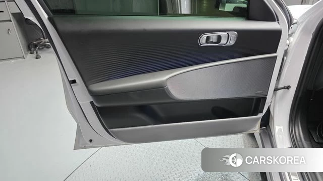 Hyundai Ionic 6 id 4590558 из Кореи 16