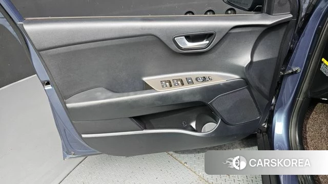 Kia Stonic id 4765598 из Кореи 16