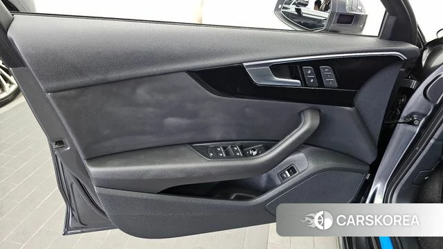 Audi A4 (B9) id 4501374 из Кореи 16