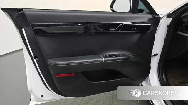 Hyundai Grandeur Hybrid (GN7) id 4315828 из Кореи 16