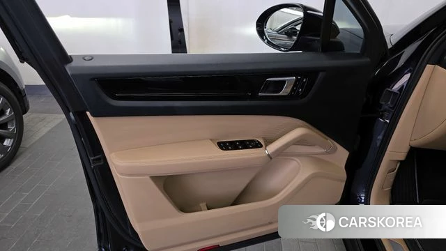 Porsche Cayenne (PO536) id 4196829 из Кореи 16