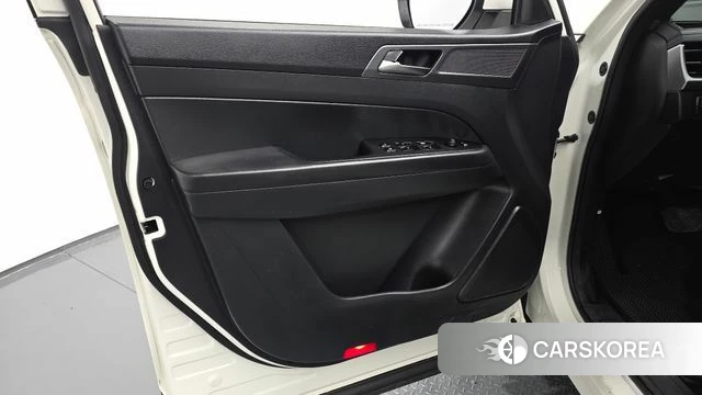 Ssangyong The New Rexton Sports Cannes id 4474999 из Кореи 16