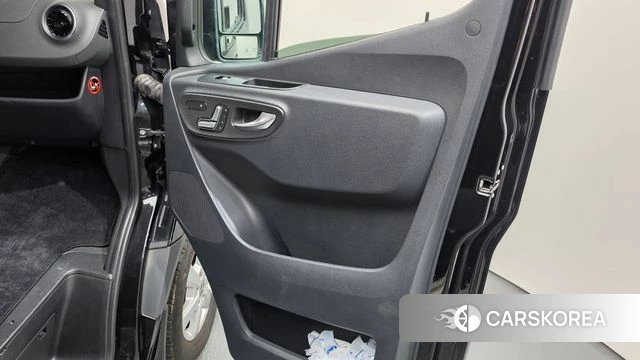 Mercedes-Benz Sprinter id 4688729 из Кореи 16