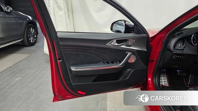 Kia Stinger Meister id 4292786 из Кореи 16
