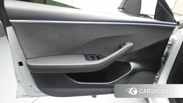 Tesla Model 3 id 4480466 из Кореи 16