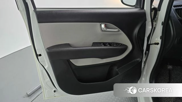 Kia The New Kia Ray id 4863807 из Кореи 16