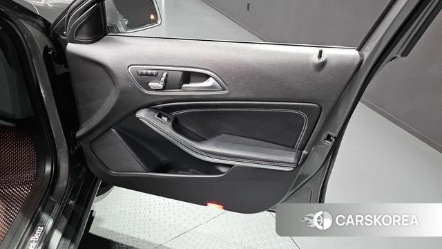 Mercedes-Benz GLA-Class X156 id 4225480 из Кореи 16