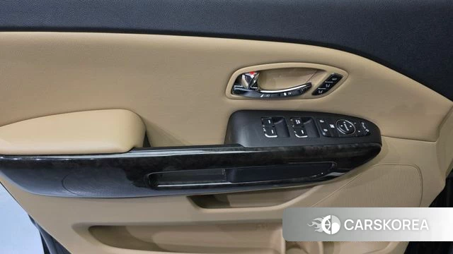 Kia The New Carnival id 4557827 из Кореи 16
