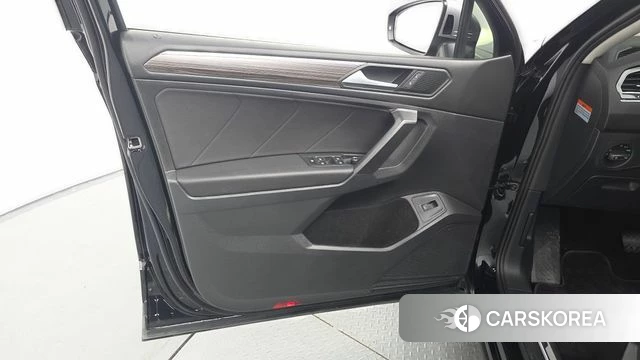 Volkswagen Tiguan Allspace id 4618057 из Кореи 16