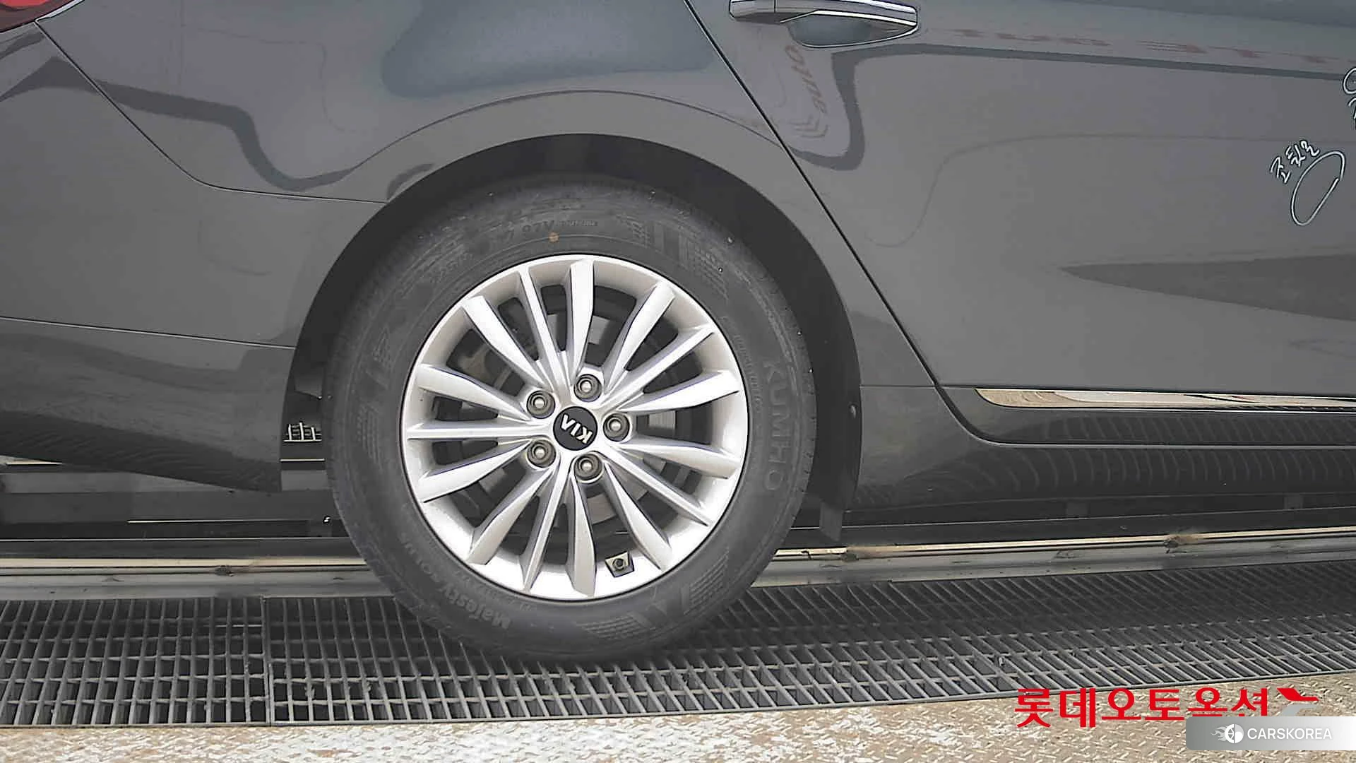 Kia K7 id 3869389 из Кореи 16