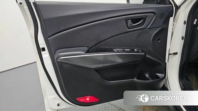 Ssangyong Berry New Tivoli id 4775343 из Кореи 16