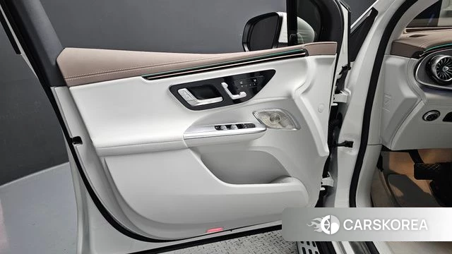 Mercedes-Benz EQE SUV X294 id 4230374 из Кореи 16