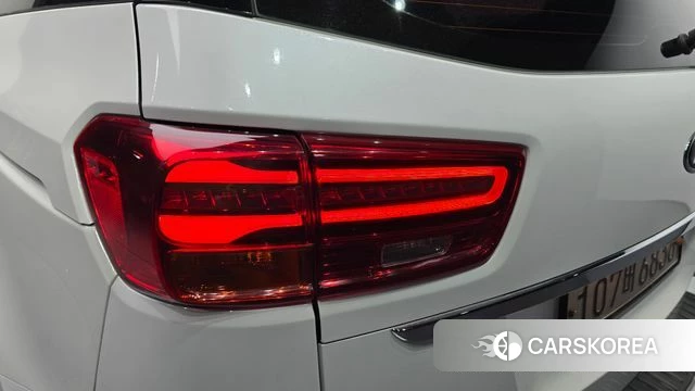 Kia The New Carnival id 4233072 из Кореи 16