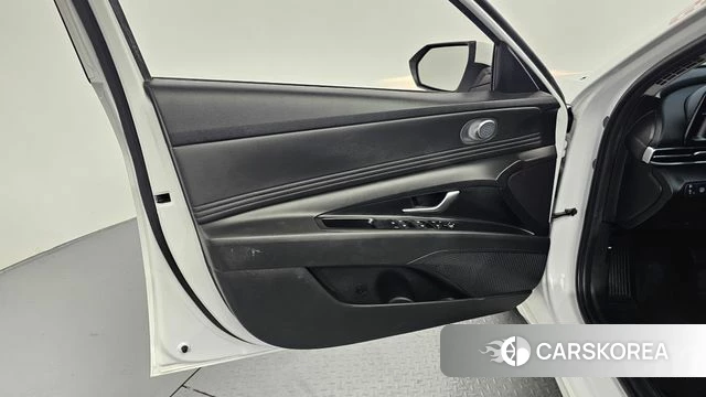 Hyundai Avante Hybrid (CN7) id 4488744 из Кореи 16