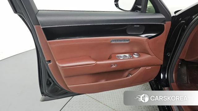 Genesis G90 (RS4) id 4389072 из Кореи 16