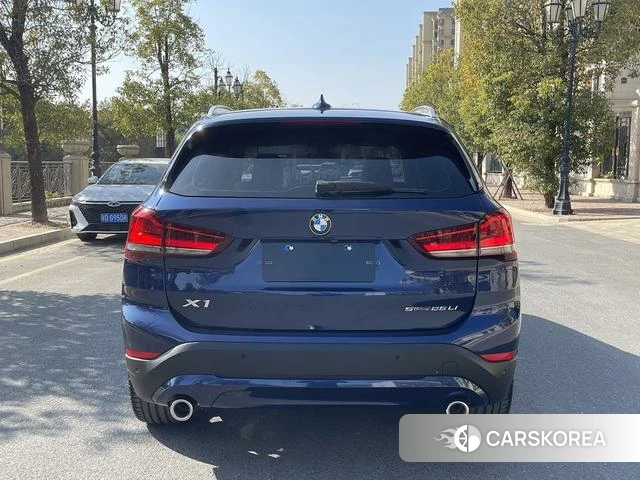 BMW X1 id 3858022 из Китая 16