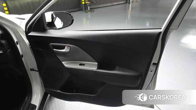 Kia Niro Plus id 4469679 из Кореи 16