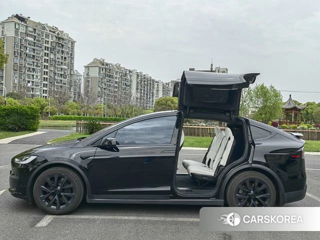 Tesla Model X id 4239064 из Китая 16