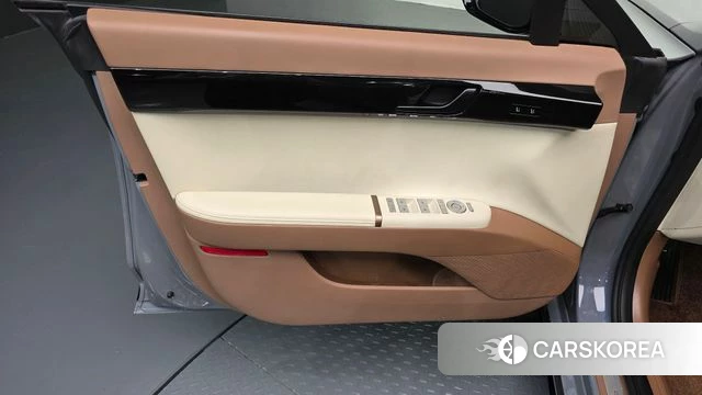 Hyundai Grandeur Hybrid (GN7) id 4898194 из Кореи 16