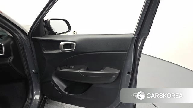 Hyundai Venue id 4281348 из Кореи 16