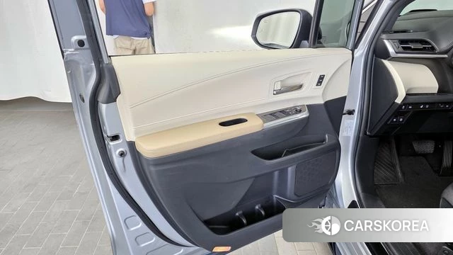 Toyota Sienna 4th Generation id 4322702 из Кореи 16