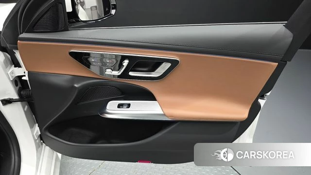 Mercedes-Benz E-Class W214 id 4734574 из Кореи 16