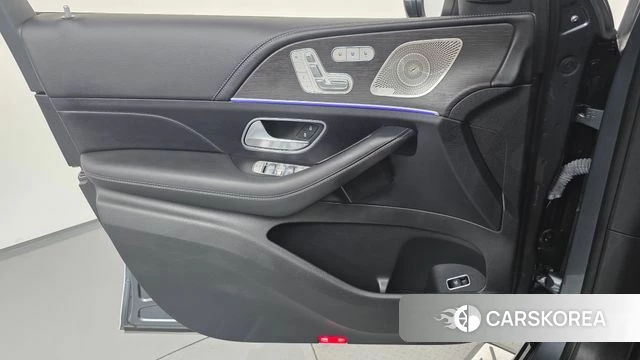 Mercedes-Benz GLS - Class X167 id 4590477 из Кореи 16
