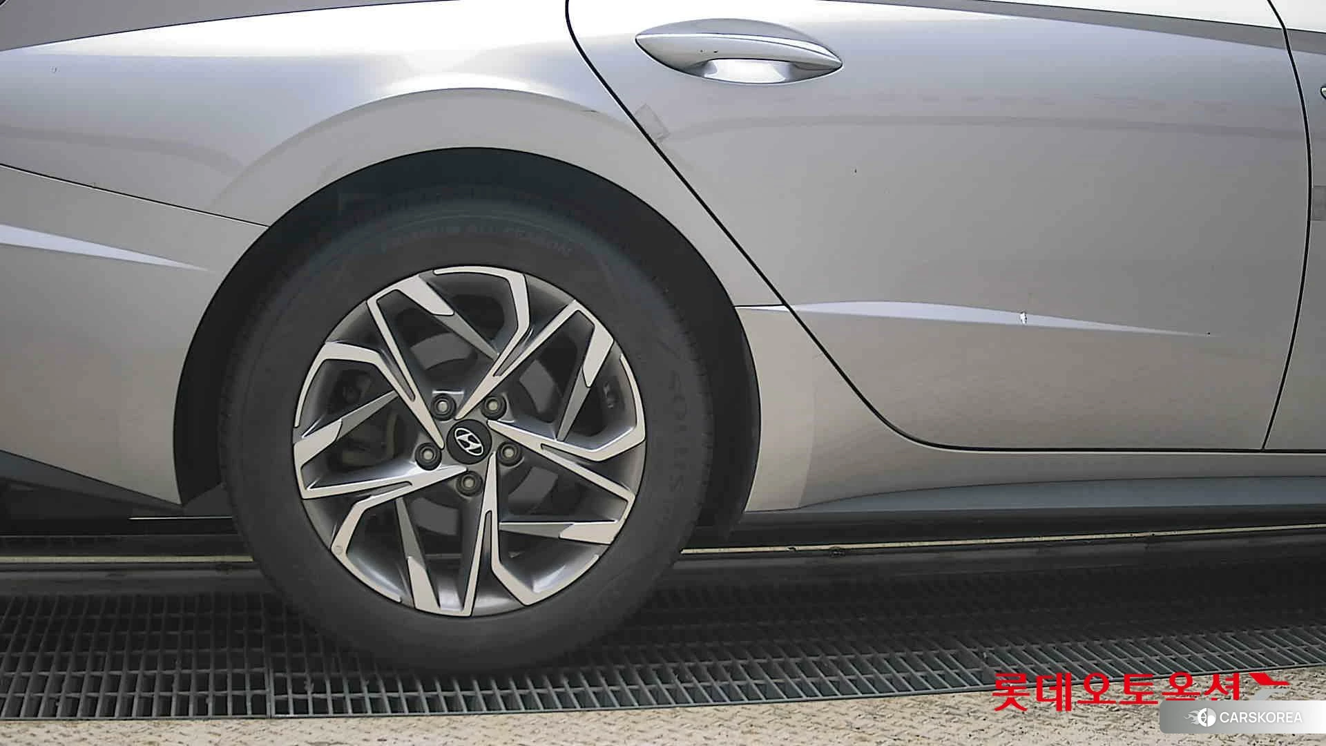 Hyundai Sonata id 4289371 из Кореи 16