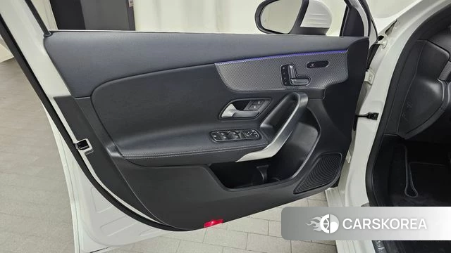 Mercedes-Benz A-Class W177 id 4702604 из Кореи 16