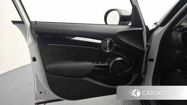 Mini Cooper id 4898440 из Кореи 16