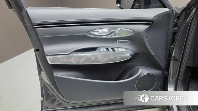 Genesis GV70 id 4753780 из Кореи 16