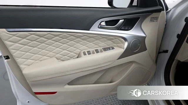 Genesis G70 id 4285114 из Кореи 16