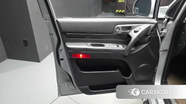 Ssangyong Korando Turismo id 4727814 из Кореи 16