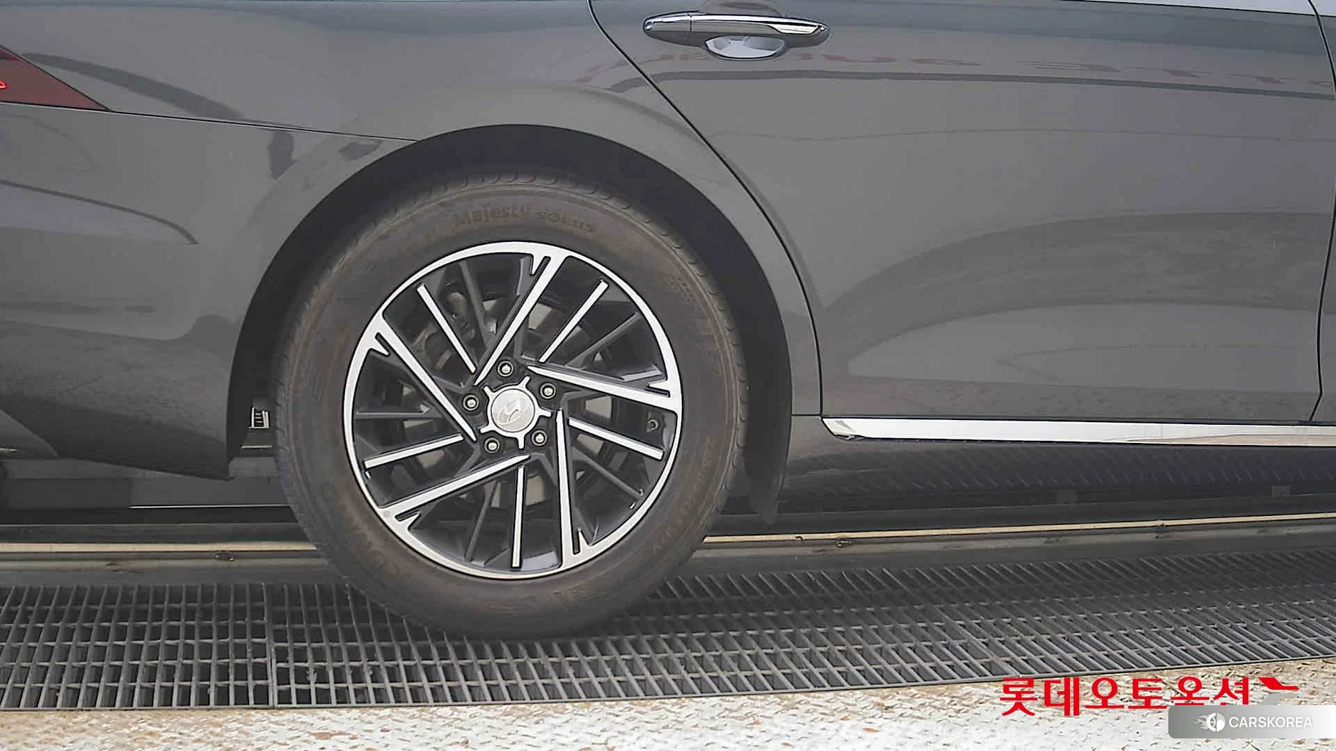 Hyundai Grandeur id 4669154 из Кореи 16