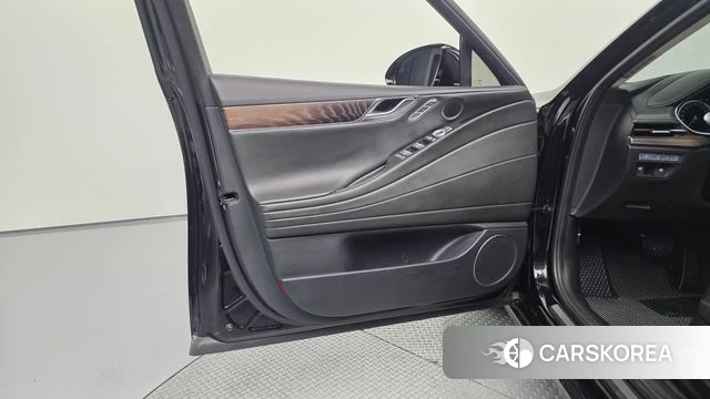 Genesis G80 (RG3) id 4377378 из Кореи 16