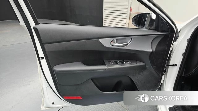 Kia The New K3 2nd generation id 4848868 из Кореи 16