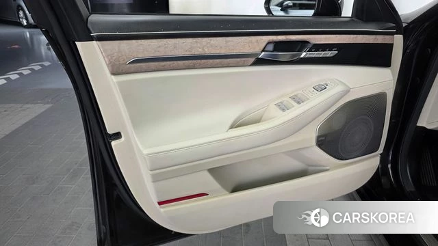Genesis G90 id 4849878 из Кореи 16