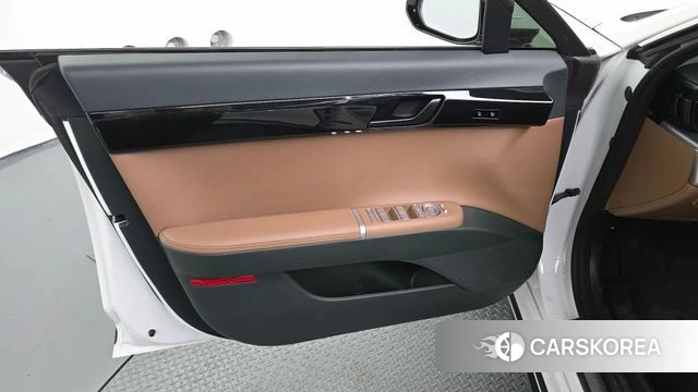 Hyundai Grandeur (GN7) id 4585021 из Кореи 16