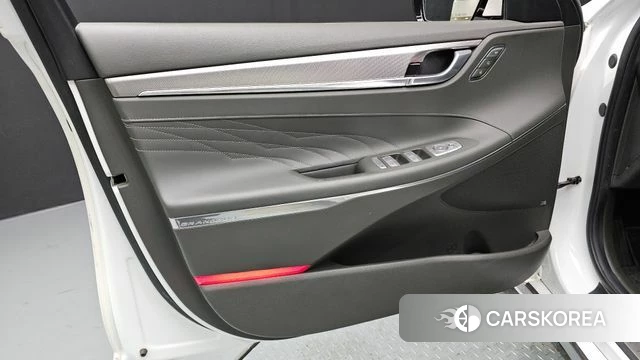 Hyundai The New Grandeur IG id 4943494 из Кореи 16