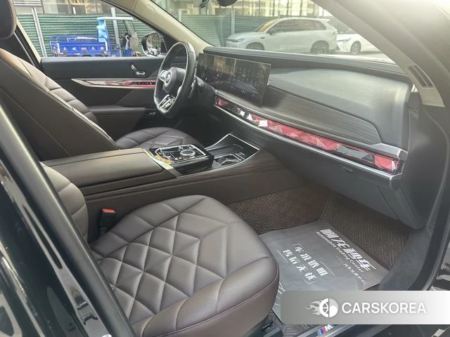 BMW 7 series id 4299685 из Китая 16