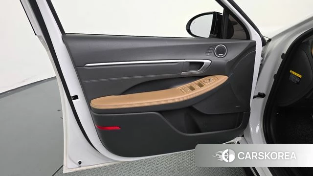 Hyundai Sonata (DN8) id 4937482 из Кореи 16