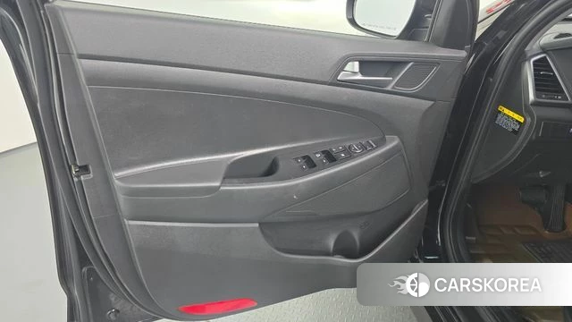 Hyundai All New Tucson id 4521071 из Кореи 16