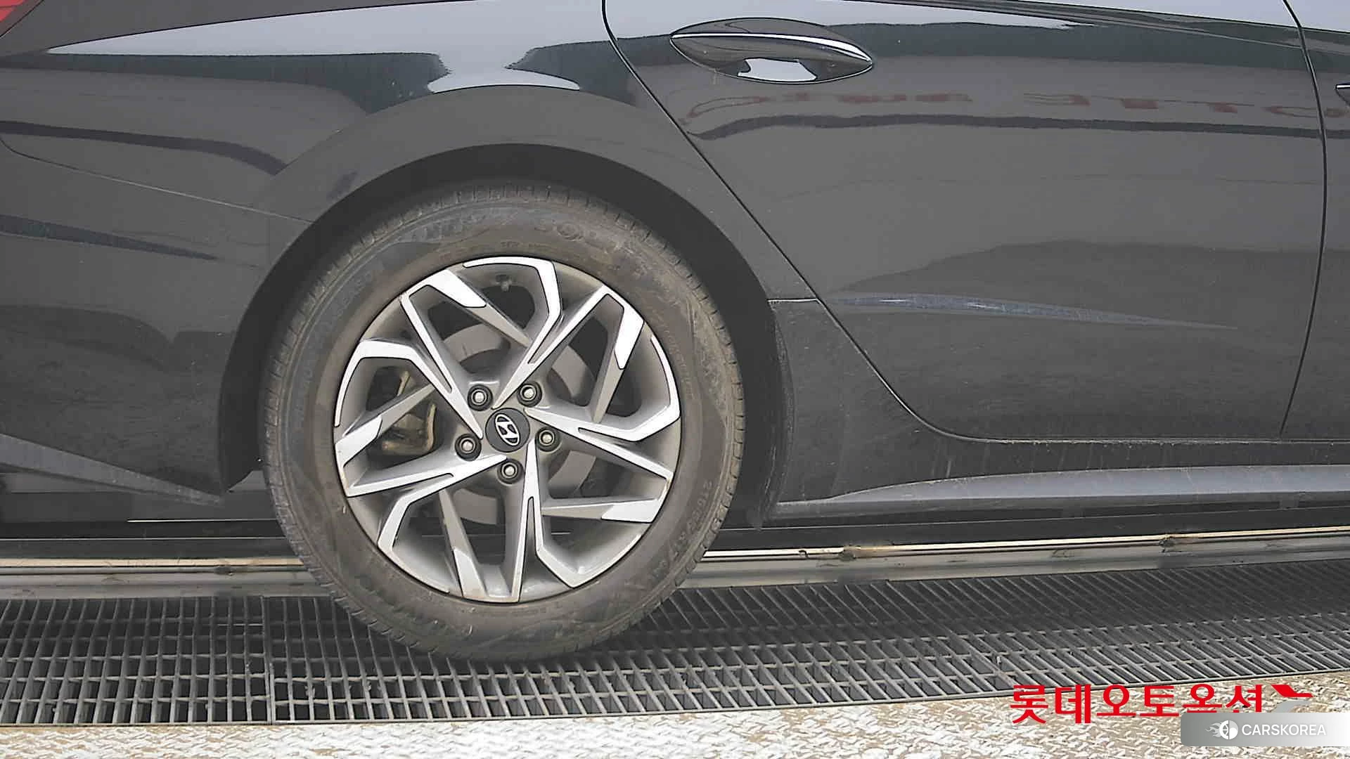 Hyundai Sonata id 3888339 из Кореи 16