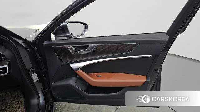 Audi A6 (C8) id 4609560 из Кореи 16