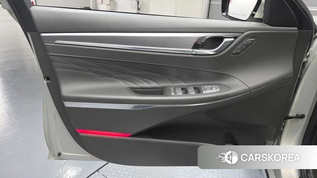 Hyundai The New Grandeur IG Hybrid id 4350891 из Кореи 16