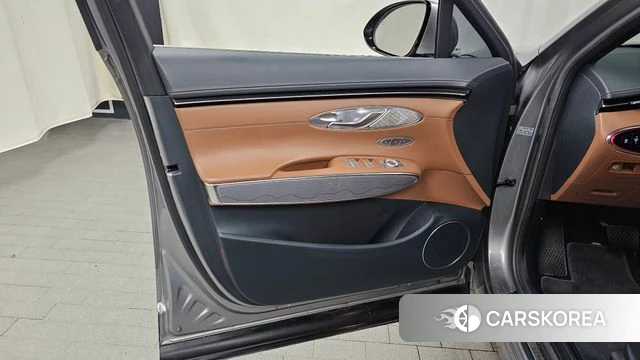 Genesis GV70 id 4434557 из Кореи 16