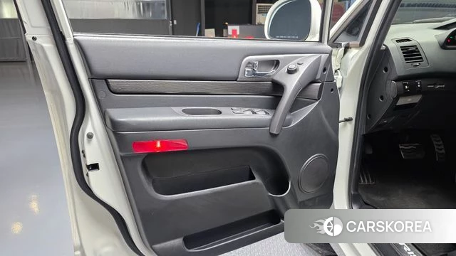 Ssangyong Korando Turismo id 4626457 из Кореи 16