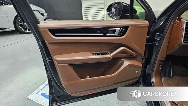 Porsche Cayenne (PO536) id 4304258 из Кореи 16