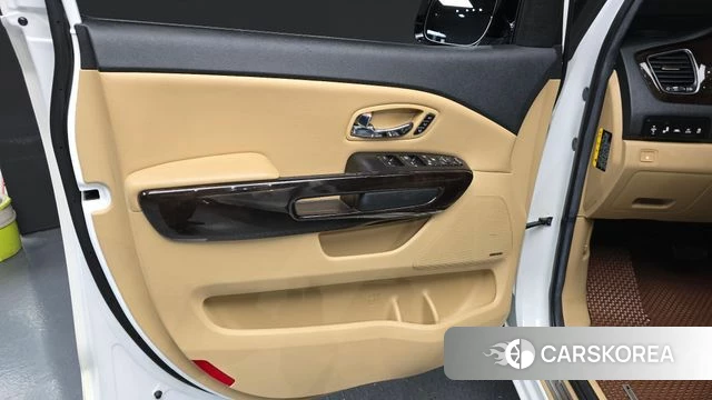 Kia The New Carnival id 4785636 из Кореи 16